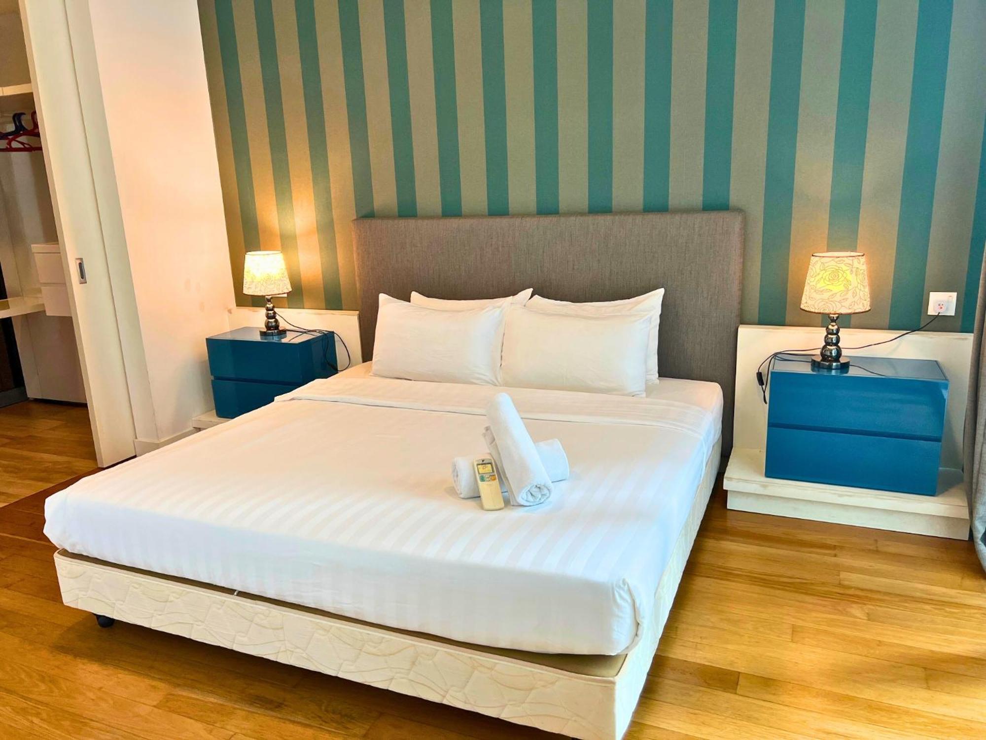 Luxe Suites At Platinum Klcc Kuala Lumpur Exterior photo